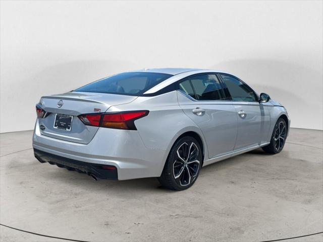 2023 Nissan Altima SR FWD