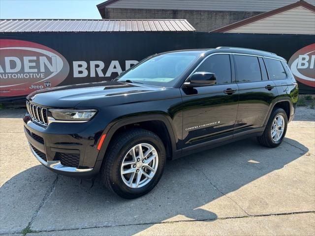 2022 Jeep Grand Cherokee L Laredo 4x4