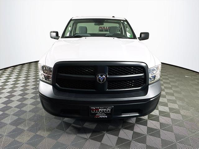 2022 RAM 1500 Classic Tradesman Regular Cab 4x4 64 Box