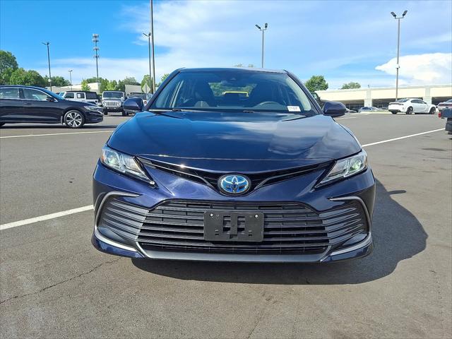 2022 Toyota Camry LE Hybrid