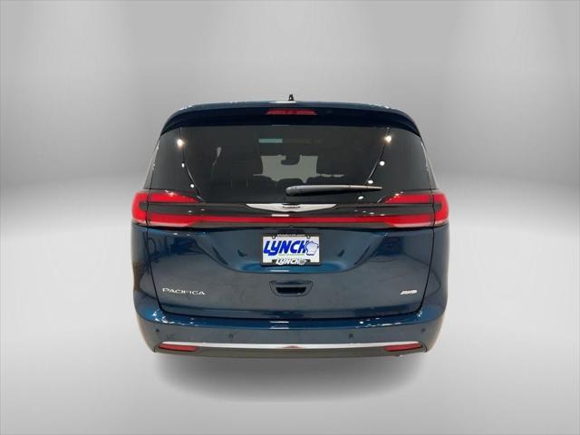 2025 Chrysler Pacifica PACIFICA SELECT AWD