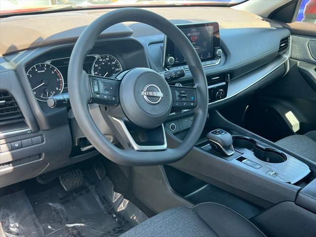 2022 Nissan Rogue SV FWD