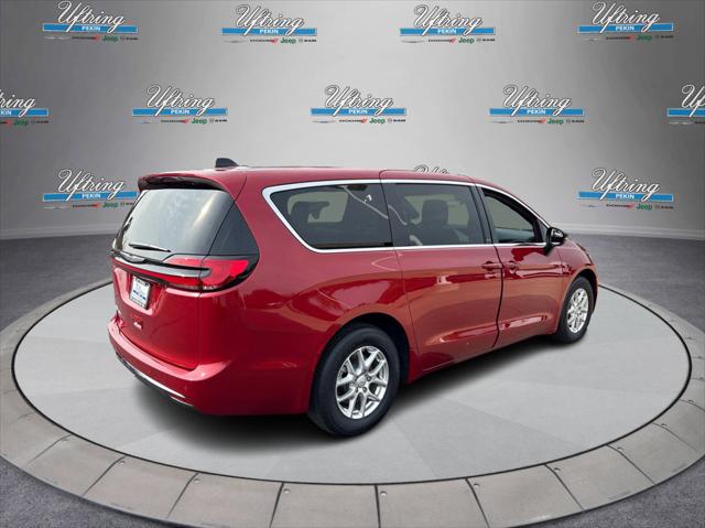 2025 Chrysler Pacifica PACIFICA SELECT