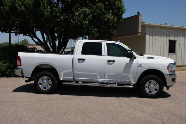 2024 RAM 2500 Tradesman Crew Cab 4x4 64 Box 2024 RAM 2500 Tradesman Crew Cab 4x4 64 Box