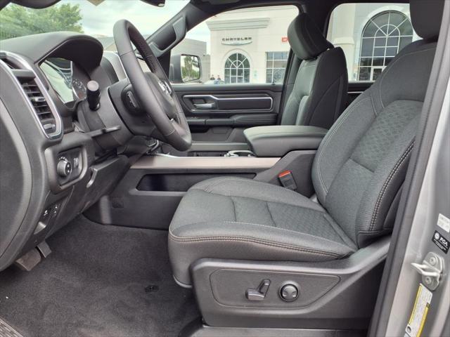 2025 RAM Ram 1500 RAM 1500 BIG HORN CREW CAB 4X4 57 BOX 2025 RAM Ram 1500 RAM 1500 BIG HORN CREW CAB 4X4 57 BOX