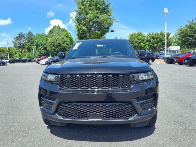 2025 Jeep Grand Cherokee GRAND CHEROKEE ALTITUDE 4X4