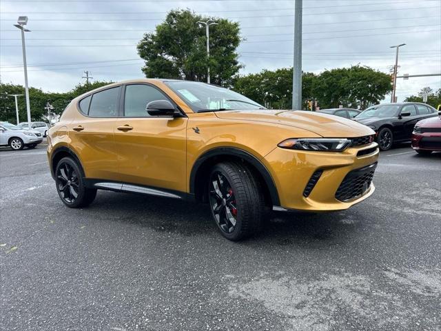 2024 Dodge Hornet R/T Plus EAWD 2024 Dodge Hornet R/T Plus EAWD