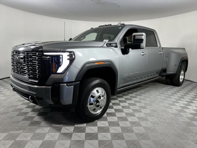 2024 GMC Sierra 3500HD 4WD Crew Cab Standard Bed Denali Ultimate