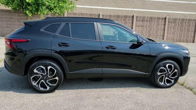 Used 2024 Chevrolet Trax For Sale in Waterford Twp, MI