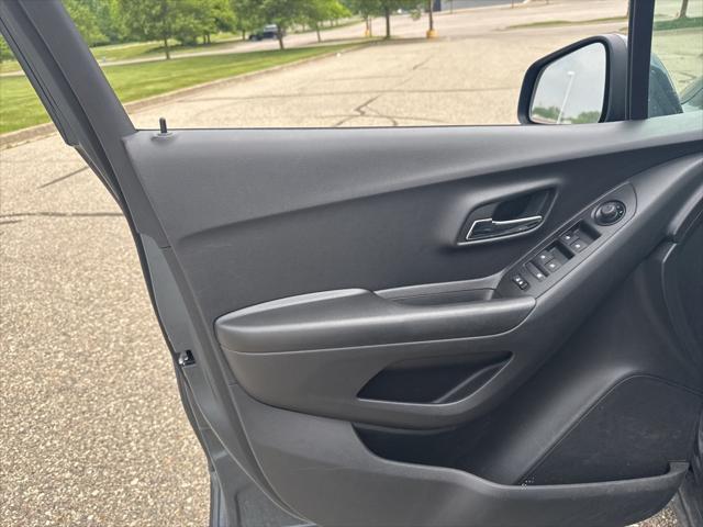 Used 2022 Chevrolet Trax For Sale in Waterford Twp, MI