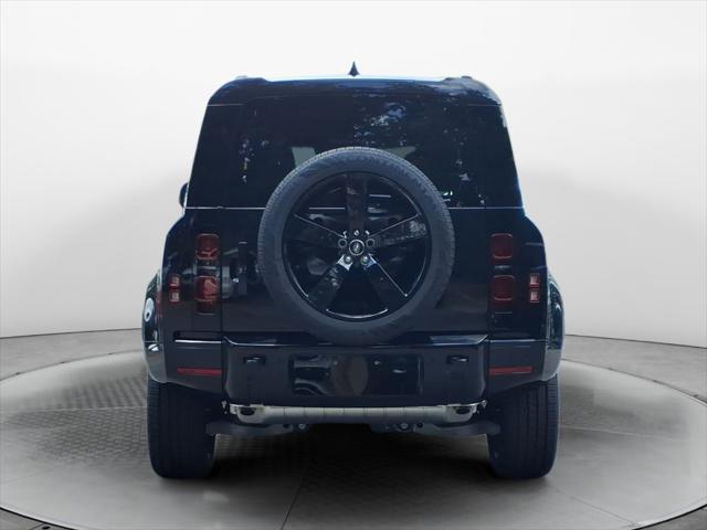 2025 Land Rover Defender 110 P400 X-Dynamic SE