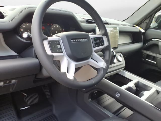 2025 Land Rover Defender 110 P400 X-Dynamic SE