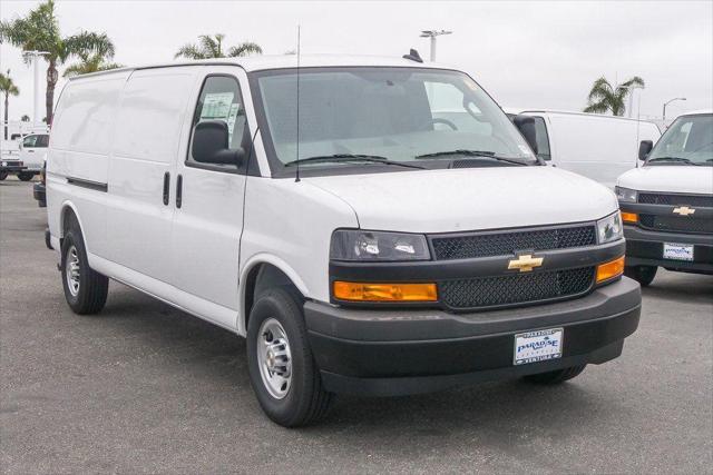 2025 Chevrolet Express Cargo Van RWD 2500 Extended Wheelbase WT