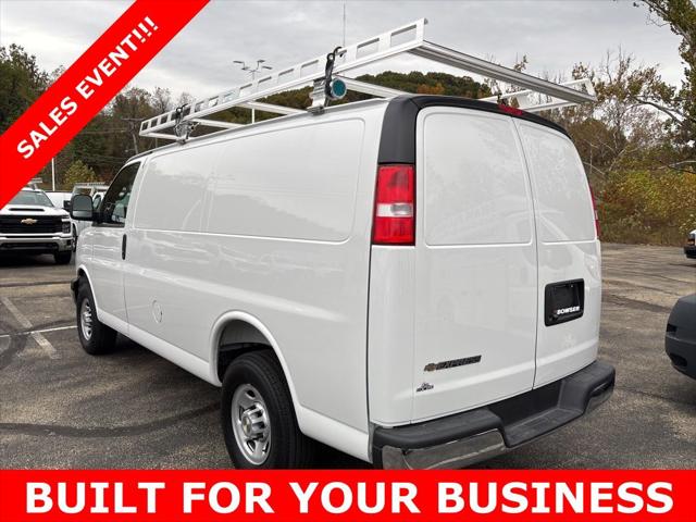 2025 Chevrolet Express Cargo Van RWD 2500 Regular Wheelbase WT