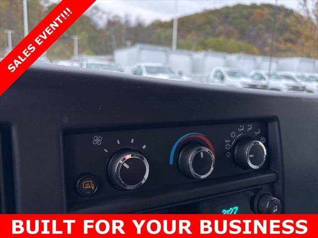 2025 Chevrolet Express Cargo Van RWD 2500 Regular Wheelbase WT