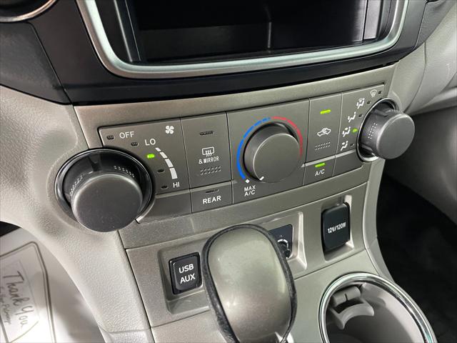 Used 2013 Toyota Highlander For Sale in Bremerton, WA