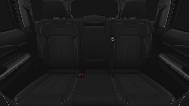 2025 Jeep Grand Cherokee GRAND CHEROKEE LAREDO 4X4