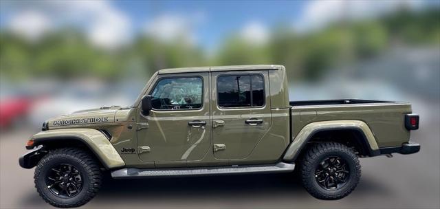 2025 Jeep Gladiator GLADIATOR HIGH TIDE 4X4