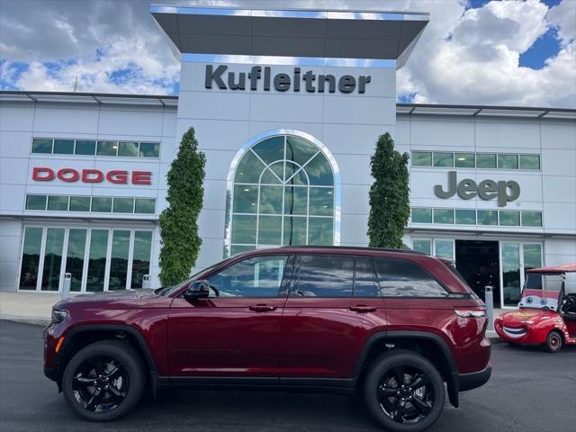 2025 Jeep Grand Cherokee GRAND CHEROKEE ALTITUDE X 4X4 2025 Jeep Grand Cherokee GRAND CHEROKEE ALTITUDE X 4X4