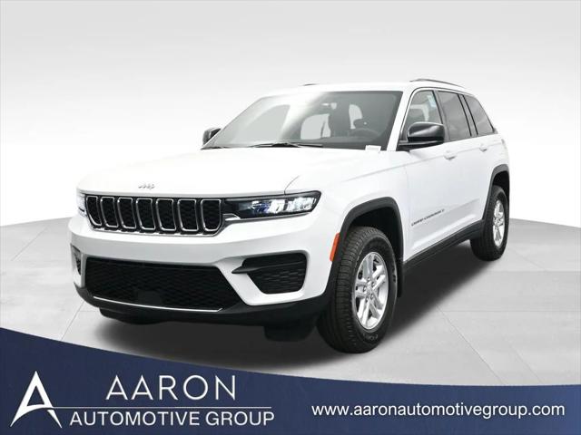 2025 Jeep Grand Cherokee GRAND CHEROKEE LAREDO 4X2