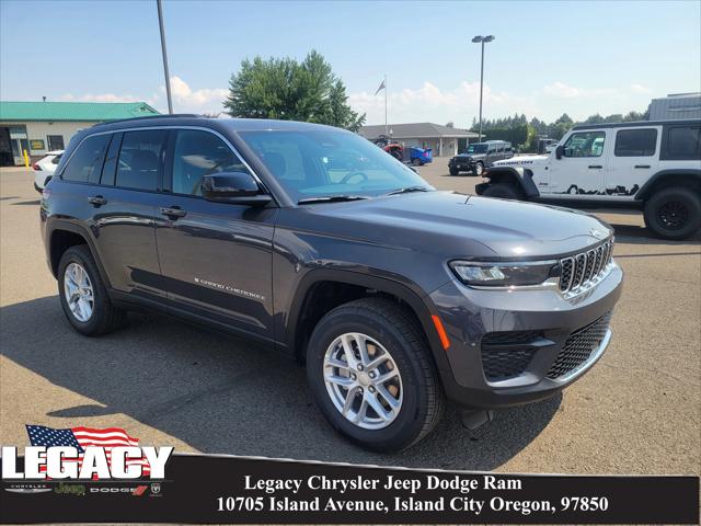 2025 Jeep Grand Cherokee GRAND CHEROKEE LAREDO X 4X4 2025 Jeep Grand Cherokee GRAND CHEROKEE LAREDO X 4X4