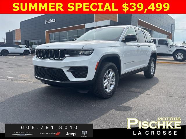 2025 Jeep Grand Cherokee GRAND CHEROKEE LAREDO 4X4
