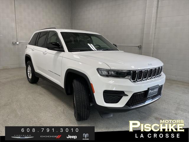 2025 Jeep Grand Cherokee GRAND CHEROKEE LAREDO 4X4