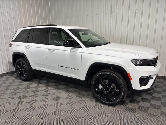 2025 Jeep Grand Cherokee Limited 4x4 for sale in Celina, OH