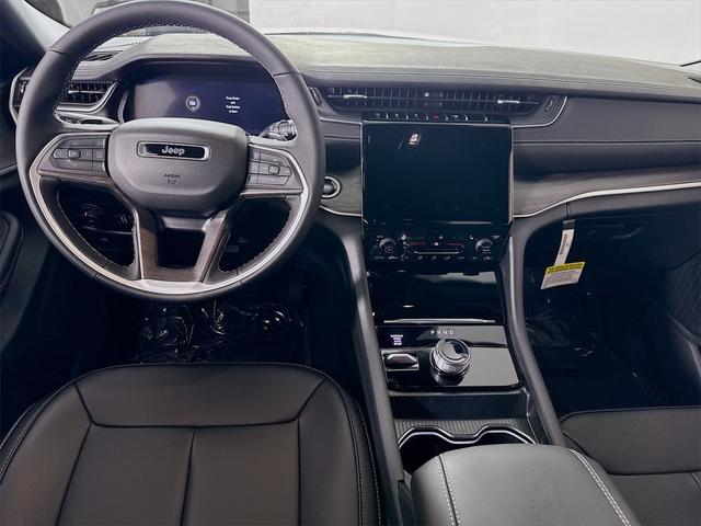 2025 Jeep Grand Cherokee GRAND CHEROKEE LIMITED 4X4 2025 Jeep Grand Cherokee GRAND CHEROKEE LIMITED 4X4