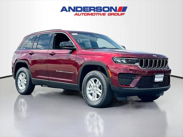 2025 Jeep Grand Cherokee GRAND CHEROKEE LAREDO 4X4