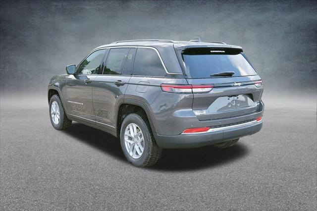 2025 Jeep Grand Cherokee GRAND CHEROKEE LAREDO X 4X2