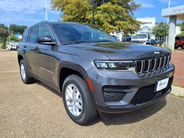 2025 Jeep Grand Cherokee GRAND CHEROKEE LAREDO X 4X2