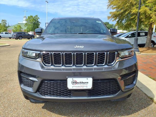 2025 Jeep Grand Cherokee GRAND CHEROKEE LAREDO X 4X2