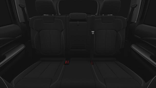 2025 Jeep Grand Cherokee GRAND CHEROKEE LAREDO 4X4