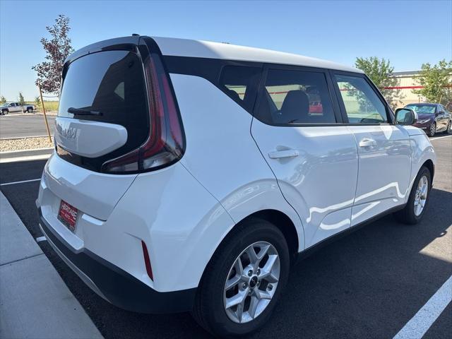 2024 Kia Soul LX 2024 Kia Soul LX
