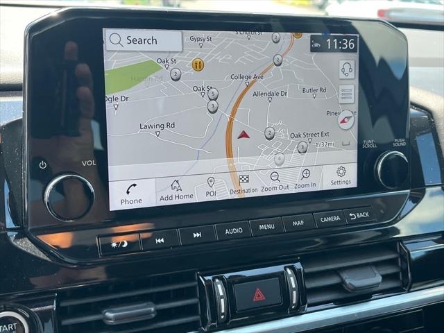 2023 Nissan Pathfinder SL 4WD