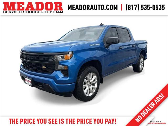 2023 Chevrolet Silverado 1500 4WD Crew Cab Short Bed Custom