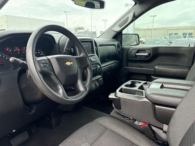 2023 Chevrolet Silverado 1500 4WD Crew Cab Short Bed Custom