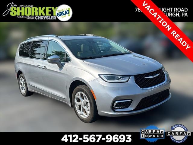2022 Chrysler Voyager LX