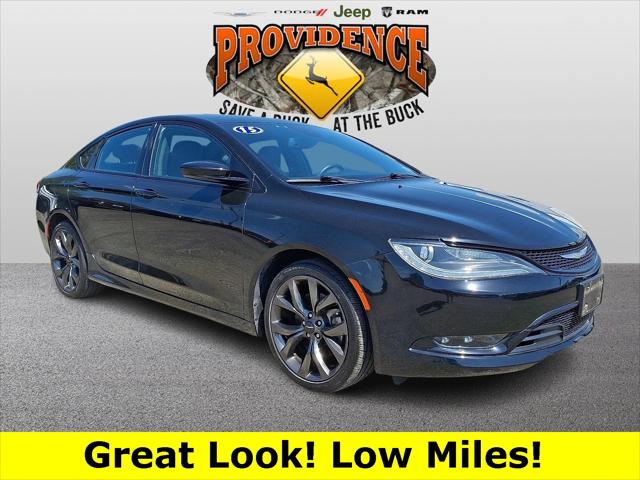 2015 Chrysler 200 S