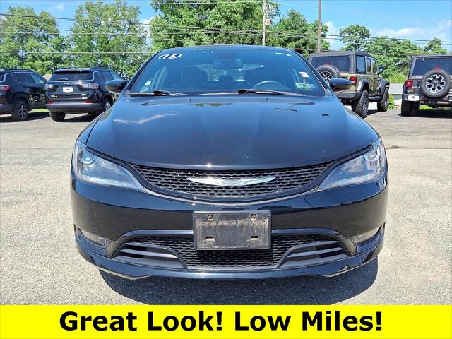 2015 Chrysler 200 S