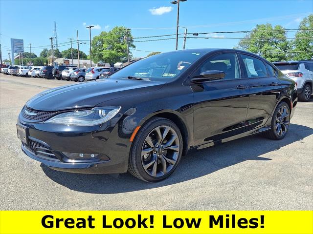 2015 Chrysler 200 S