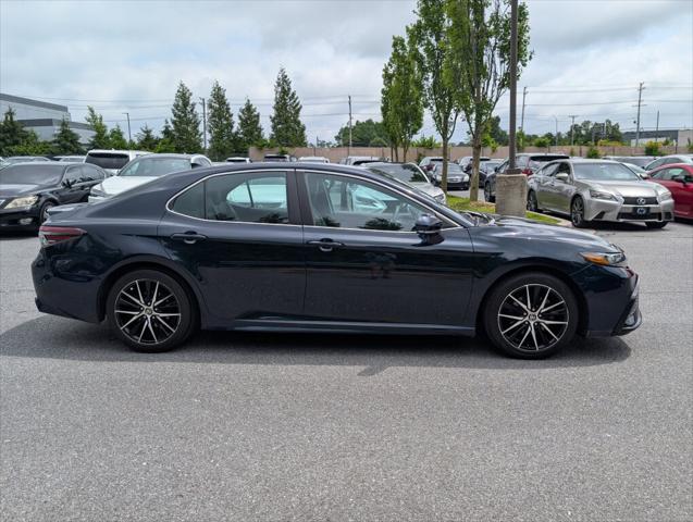 2021 Toyota Camry SE AWD