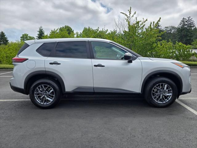 2024 Nissan Rogue S Intelligent AWD 2024 Nissan Rogue S Intelligent AWD