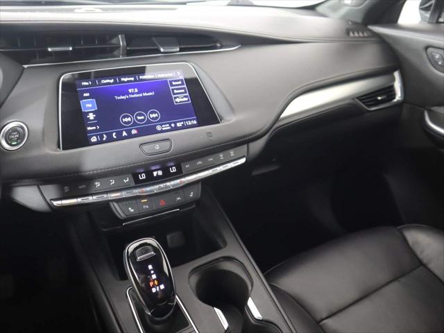 2021 Cadillac XT4 FWD Premium Luxury