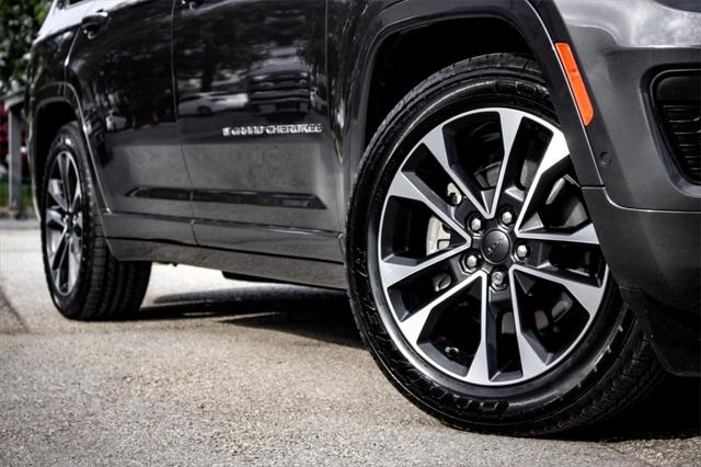 2022 Jeep Grand Cherokee L Overland 4x4