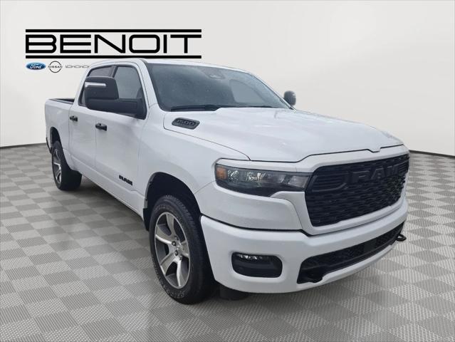 2025 RAM Ram 1500 RAM 1500 TRADESMAN CREW CAB 4X4 57 BOX 2025 RAM Ram 1500 RAM 1500 TRADESMAN CREW CAB 4X4 57 BOX