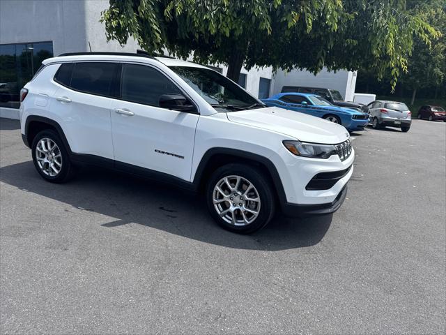 2023 Jeep Compass Latitude Lux FWD