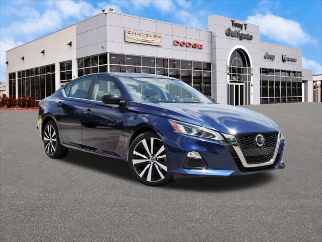 2022 Nissan Altima SR Intelligent AWD
