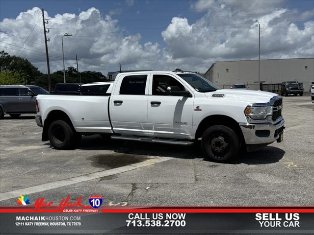 2021 RAM 3500 Tradesman Crew Cab 4x4 8 Box